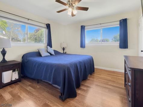 706 Rugby Road Lopatcong NJ 08865