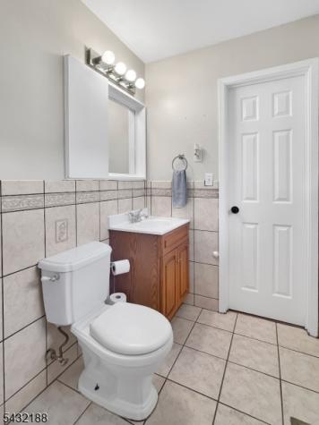 706 Rugby Road Lopatcong NJ 08865