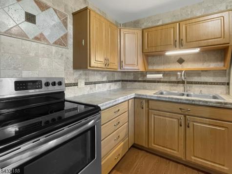 706 Rugby Road Lopatcong NJ 08865