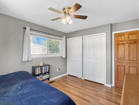 706 Rugby Road Lopatcong NJ 08865