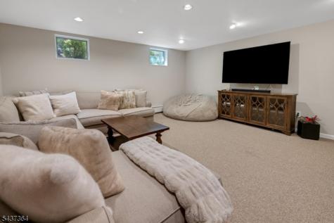 43 Crown Road Boonton NJ 07005