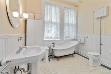 506 Windemere Avenue Mount Arlington NJ 07856