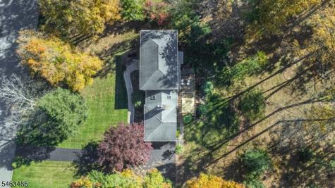 21 Powhatatan Way Mount Olive NJ 07840