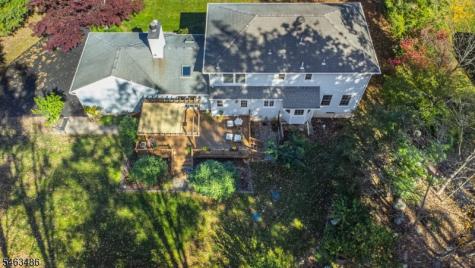 21 Powhatatan Way Mount Olive NJ 07840