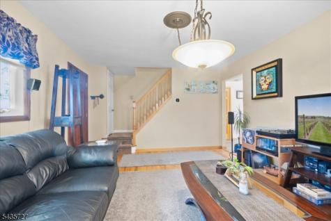 7 Halsey Avenue Riverdale NJ 07457