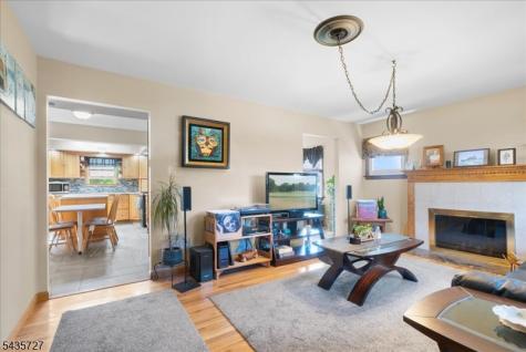7 Halsey Avenue Riverdale NJ 07457