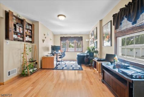 7 Halsey Avenue Riverdale NJ 07457