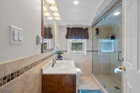 7 Halsey Avenue Riverdale NJ 07457
