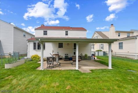 7 Halsey Avenue Riverdale NJ 07457