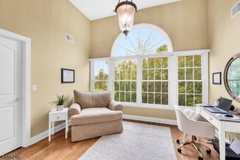 4 Elaine Court Washington NJ 07830