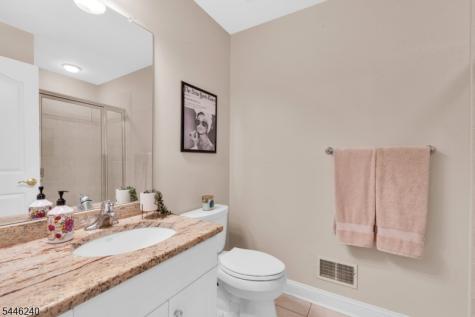 4 Elaine Court Washington NJ 07830