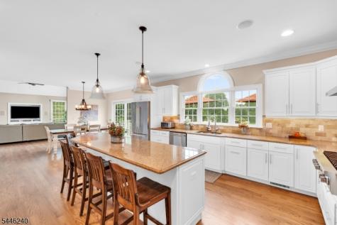 4 Elaine Court Washington NJ 07830