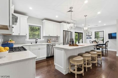 59 Ferndale Avenue Glen Rock NJ 07452