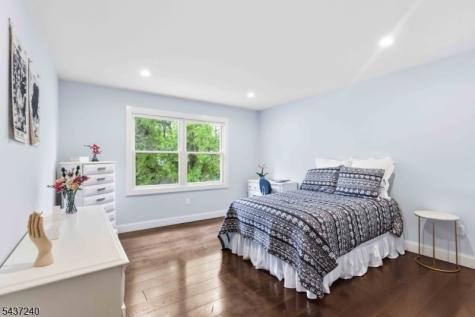 59 Ferndale Avenue Glen Rock NJ 07452