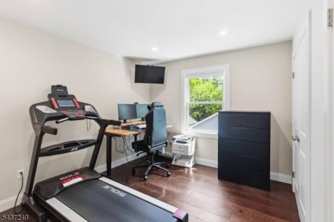 59 Ferndale Avenue Glen Rock NJ 07452