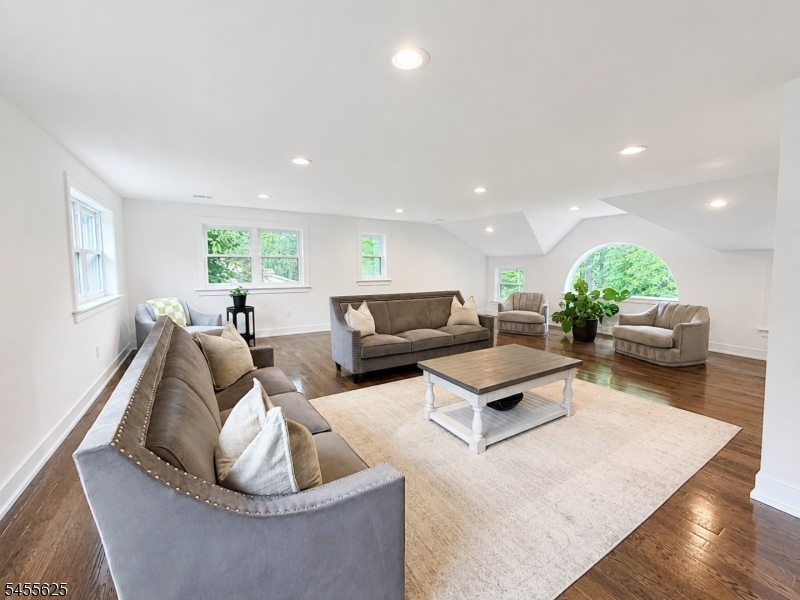 50 Mountain Avenue Warren NJ 07059