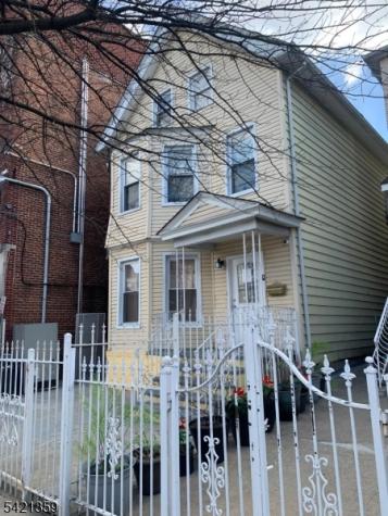 238 6TH Avenue W Newark NJ 07107