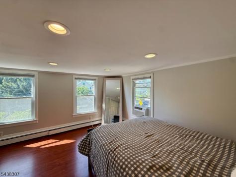 57 Bonnell Street Flemington NJ 08822