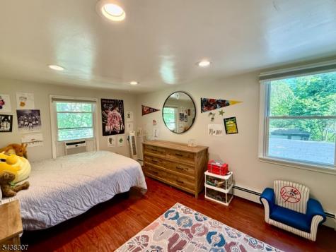 57 Bonnell Street Flemington NJ 08822