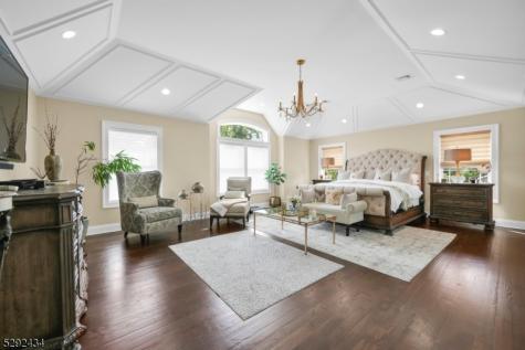 42 Saratoga Drive Oakland NJ 07436