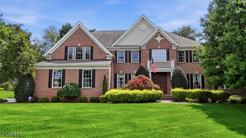 17 Setting Sun Drive Washington NJ 07840