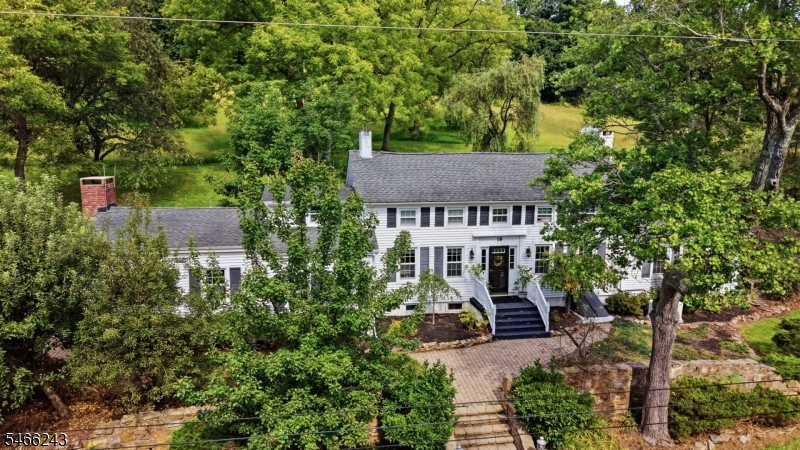 18 West Valley Brook Road Washington NJ 07853