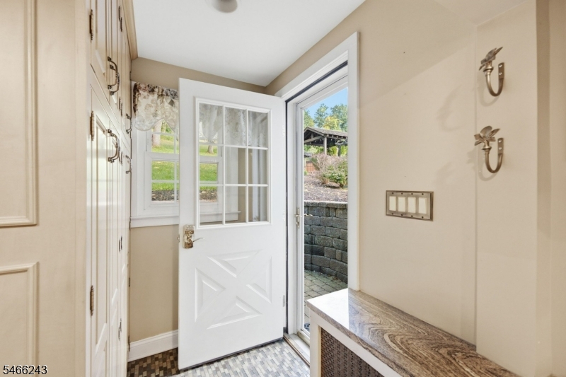 18 West Valley Brook Road Washington NJ 07853