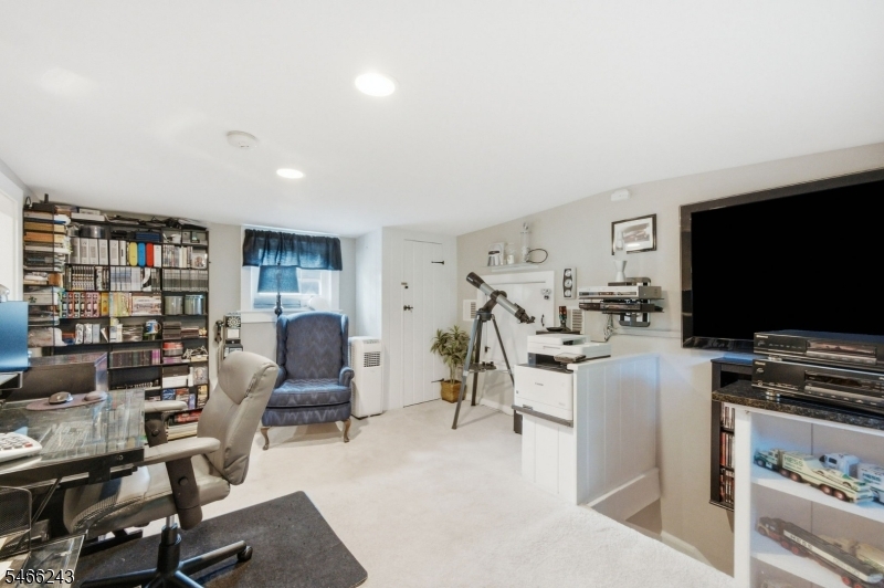 18 West Valley Brook Road Washington NJ 07853