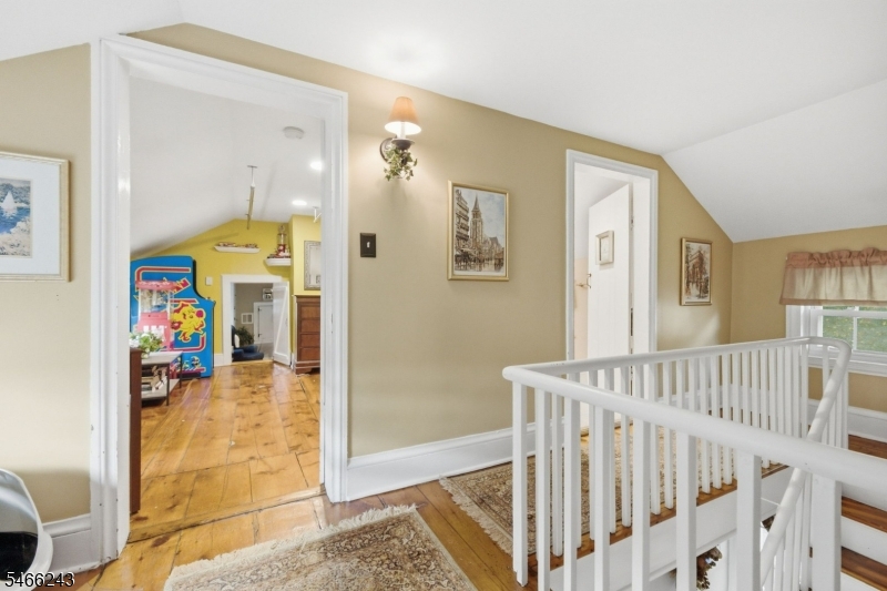 18 West Valley Brook Road Washington NJ 07853