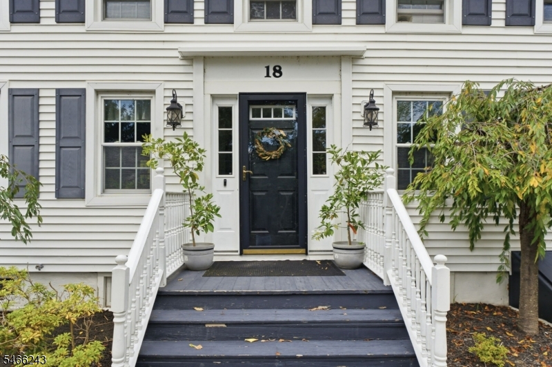 18 West Valley Brook Road Washington NJ 07853