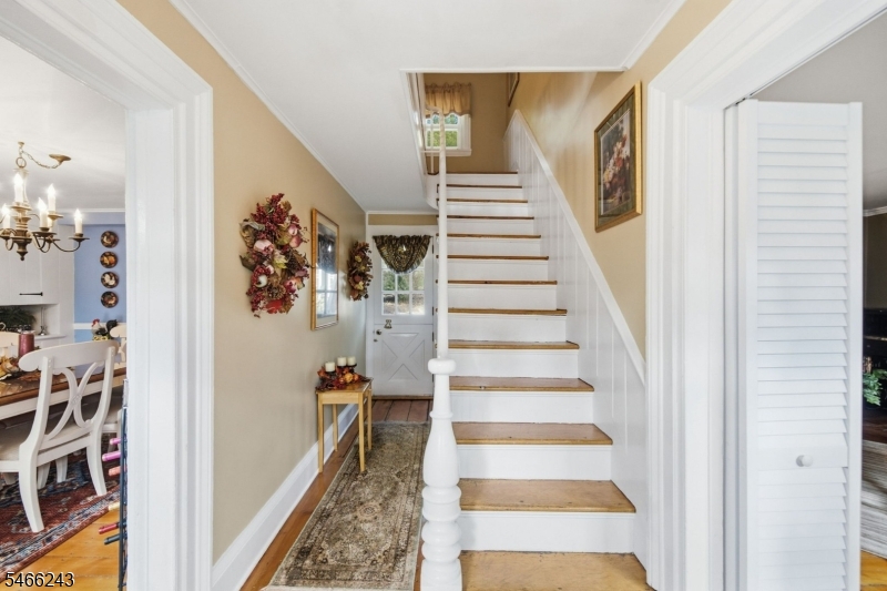 18 West Valley Brook Road Washington NJ 07853