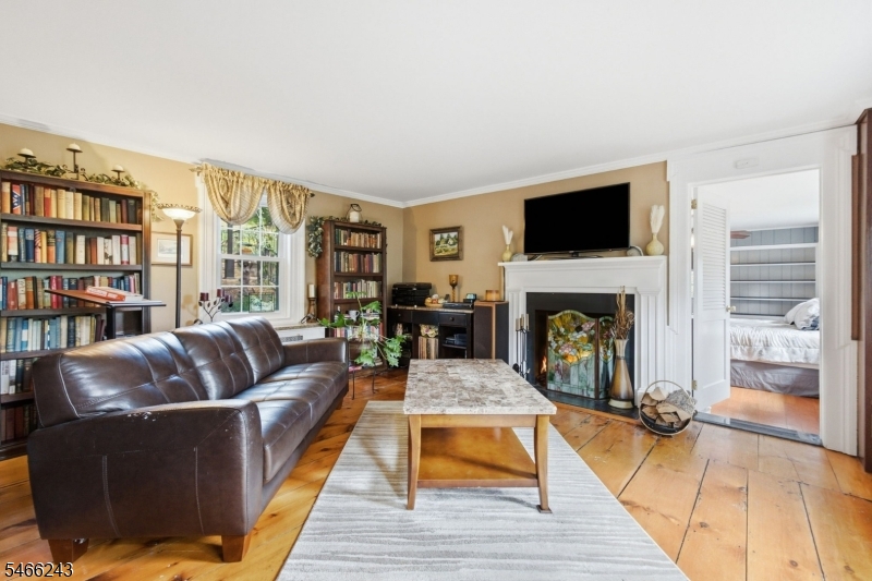 18 West Valley Brook Road Washington NJ 07853