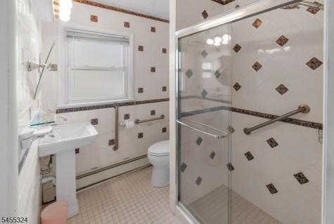 90 Cedar Street Ridgefield Park Village NJ 07660