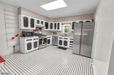 90 Cedar Street Ridgefield Park Village NJ 07660