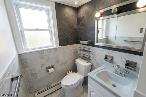 90 Cedar Street Ridgefield Park Village NJ 07660