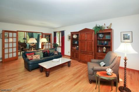 7 Janice Drive Mount Olive NJ 07840