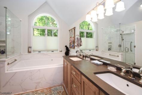 7 Janice Drive Mount Olive NJ 07840