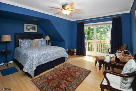 7 Janice Drive Mount Olive NJ 07840