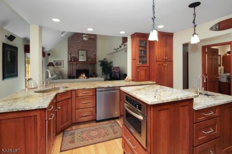 7 Janice Drive Mount Olive NJ 07840