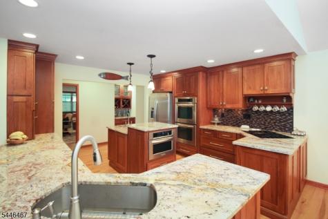 7 Janice Drive Mount Olive NJ 07840