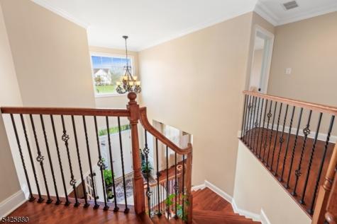 5 Rigger Court Hillsborough NJ 08844