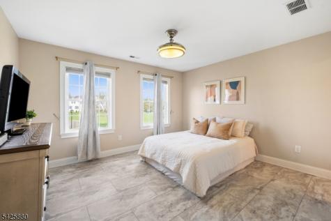5 Rigger Court Hillsborough NJ 08844