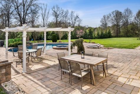 5 Rigger Court Hillsborough NJ 08844