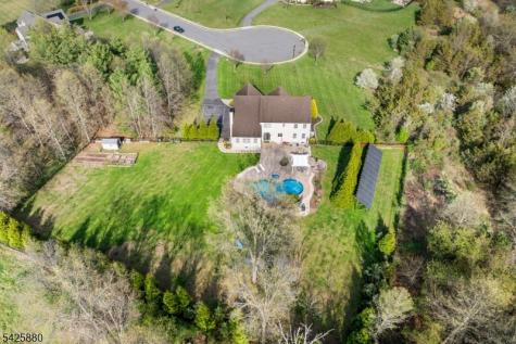 5 Rigger Court Hillsborough NJ 08844