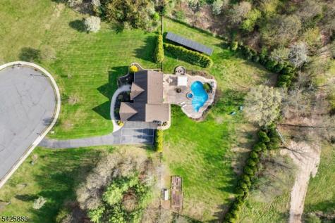 5 Rigger Court Hillsborough NJ 08844