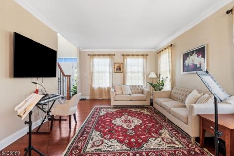 5 Rigger Court Hillsborough NJ 08844