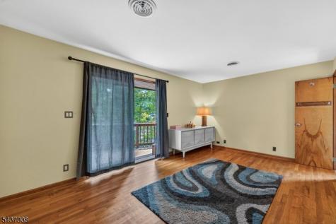 42 Goldfinch Lane West Milford NJ 07421