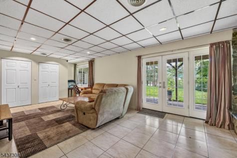 42 Goldfinch Lane West Milford NJ 07421