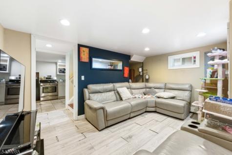 631 Golf Terrace Union NJ 07083