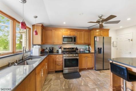 631 Golf Terrace Union NJ 07083